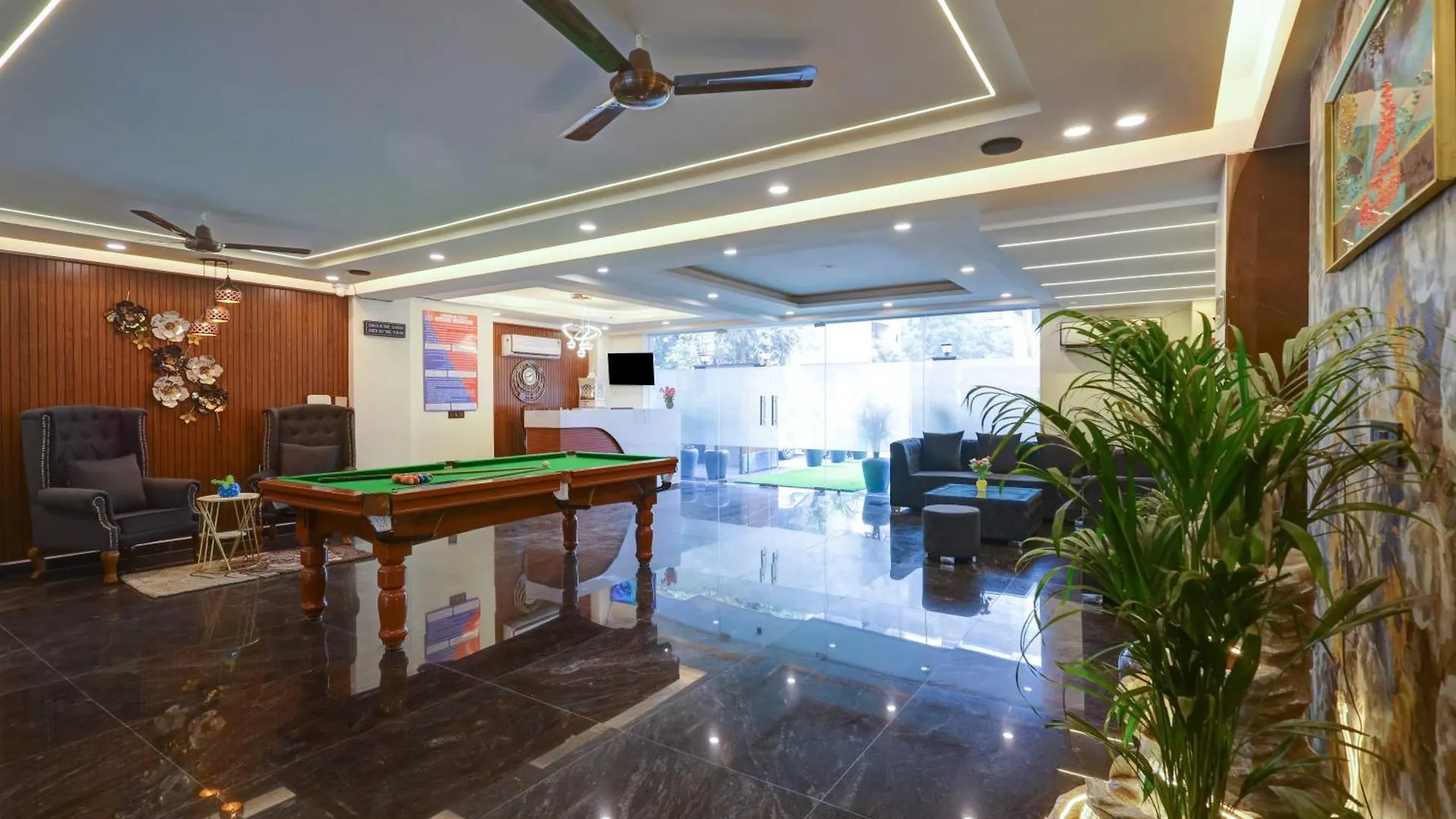 Hotel Royal Residency - Medanta Gurgáon 3*,  India
