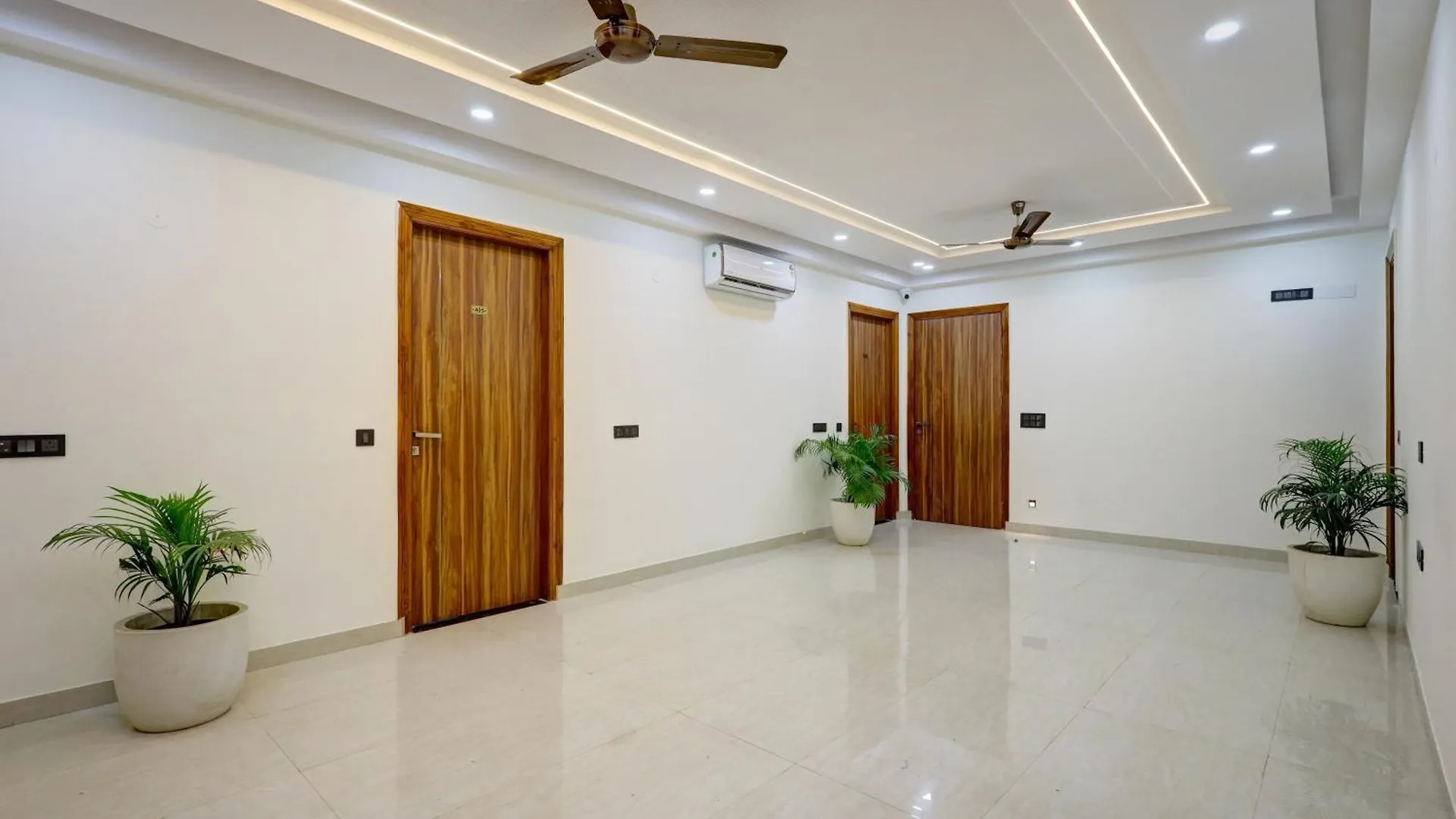 Hotel Royal Residency - Medanta Gurgáon 3*,  India